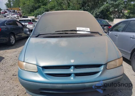 1998 Dodge Grand Caravan z USA, uszkodzony, nr VIN 2B4GP24RXWR629811